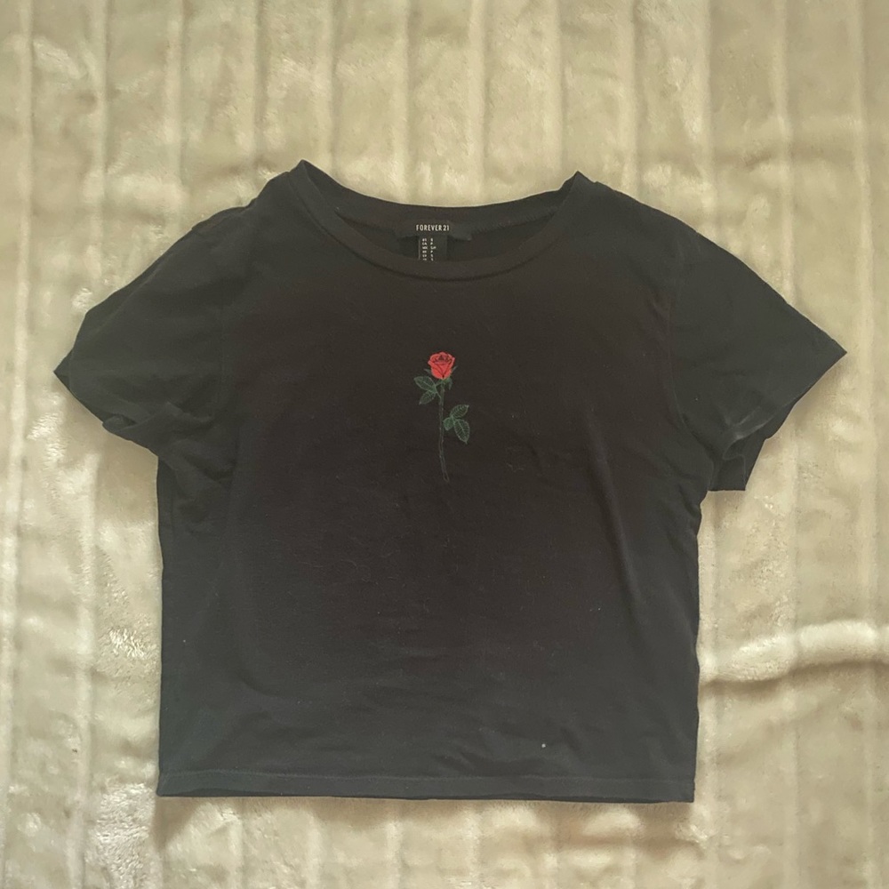 Black Cropped High Neck Rose Tshirt